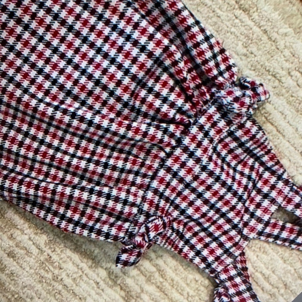 Charming plaid classic pattern overalls